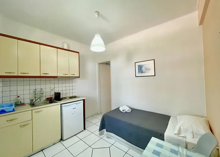 Asterias Mini Coastal * Периволос