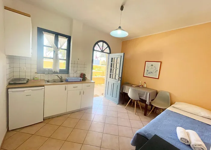 Asterias Mini Coastal Appartement Perivolos (Santorini)