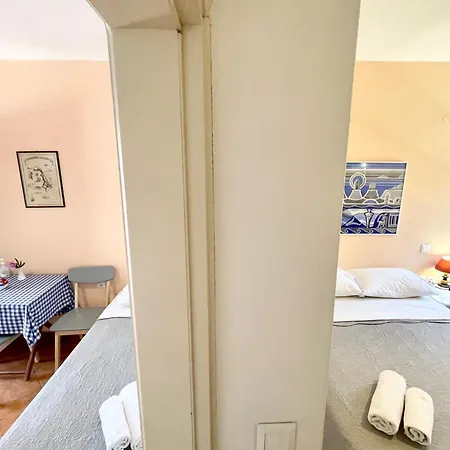 Asterias Mini Coastal Apartmán